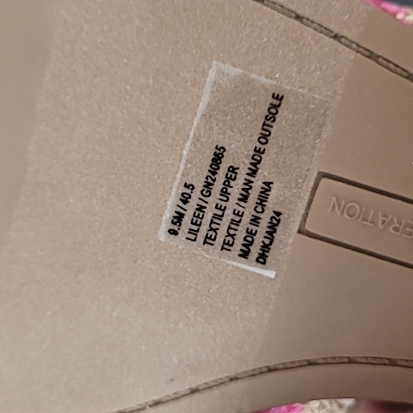 NEW BCBGeneration Womens Lileen Sandals Viva Pink, Light Tan Size 9.5 - Picture 6 of 8